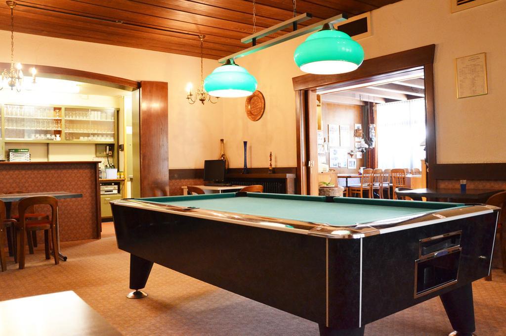 Hotel Loewen ルンゲルン エクステリア 写真
